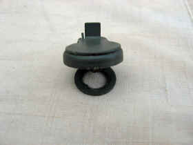 Toilet Seat.jpg (84087 bytes)